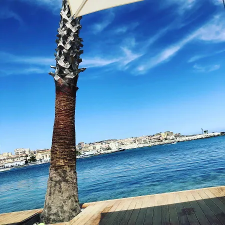 Ortigia Sea View 3*