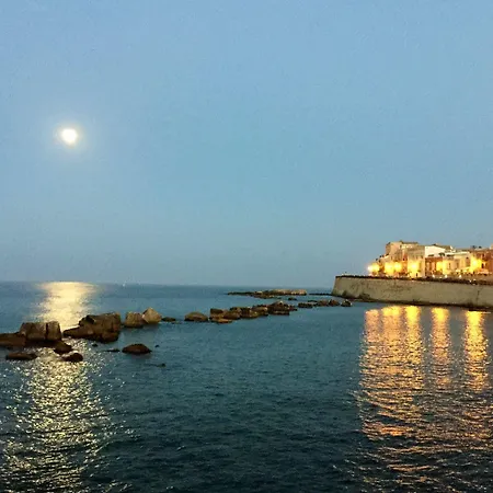 Bed & Breakfast Ortigia Sea View