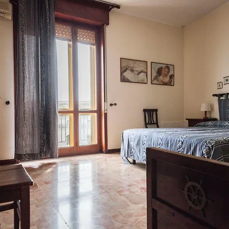 Ortigia Sea View Bed & Breakfast 3*