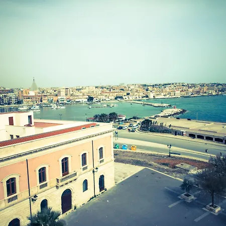 Ortigia Sea View 住宿加早餐酒店 锡拉库扎