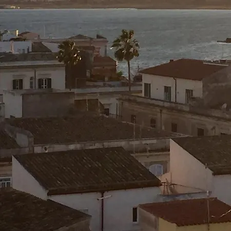 Ortigia Sea View Bed & Breakfast 3*
