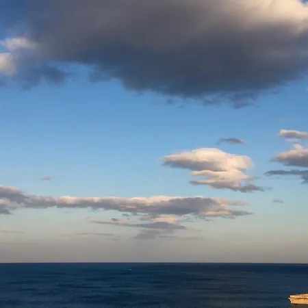 Ortigia Sea View 住宿加早餐酒店